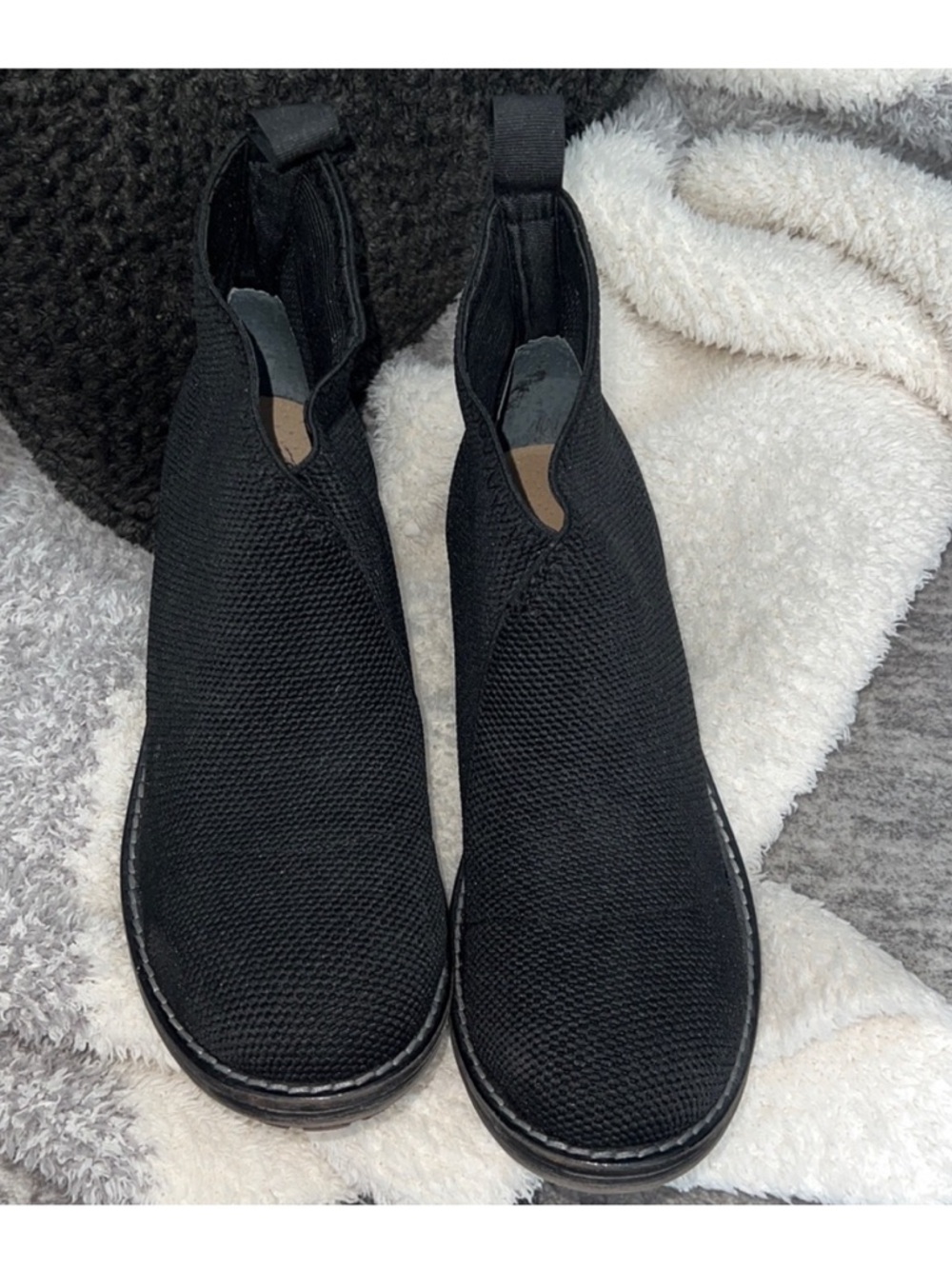 Charleston Shoe Co. Liberty Bootie - Picture 3 of 10